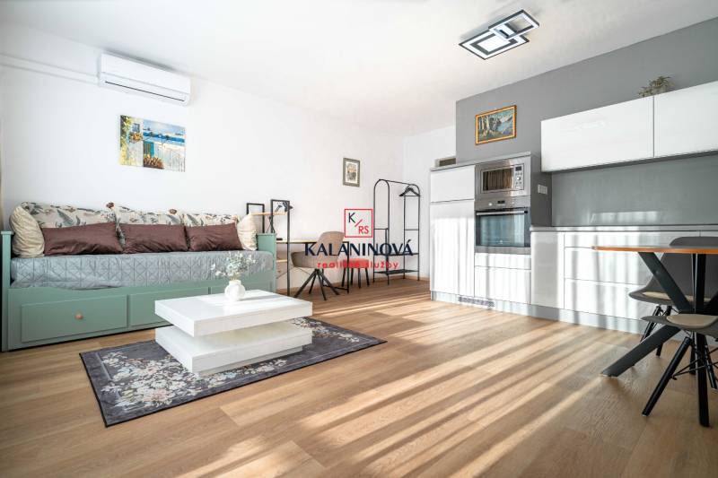 Rent Studio, Studio, Strojárenská, Košice - Staré Mesto, Slovakia